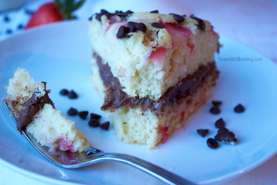 Strawberry Vanilla Naked Cake with Hazelnut Filling