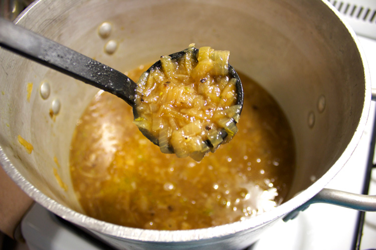 Vegetarian French Onion Soup