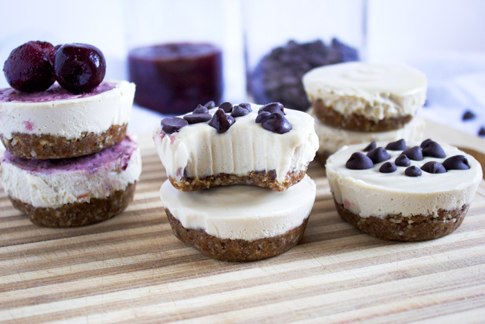 No-Bake Mini Cherry and Chocolate Chip Cheesecakes - NeuroticMommy
