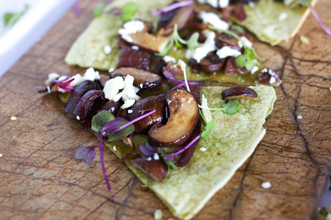 Springtime Spinach Veggie Pizzas