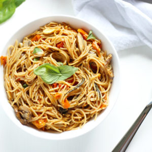 Capellini in Tomato and Garlic Sauce