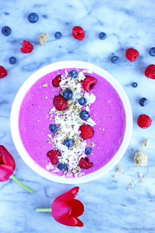 Powerful Dragon Fruit Smoothie Bowl