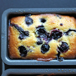 The Best Mini Blueberry Lemon Loaves. neuroticmommy.com