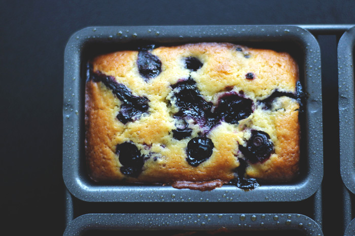 The Best Mini Blueberry Lemon Loaves. NeuroticMommy.com