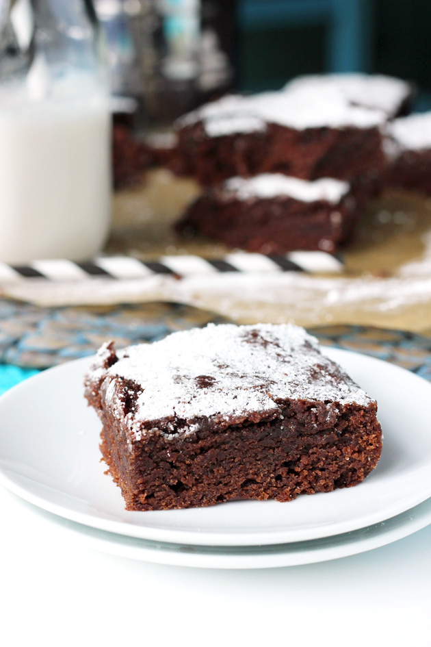 The Best Vegan Pumpkin Brownies. Chocolatey, decedent, with just the right amount of pumpkin. Tis the season! NeuroticMommy.com #vegan #chocolate #pumpkin #halloween