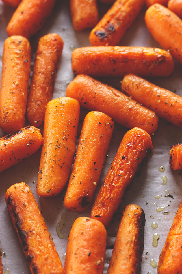 Carrots in a Blanket! A healthy, more delicious alternative to pigs in a blanket. Enjoy this appetizer that's not only good for you but cruelty free! NeuroticMommy.com #vegan #appetizers