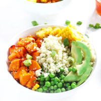 Sweet and Sour Cauliflower Rice Bowls are a super easy meal packed with sweet and savory flavors. The perfect balance of healthy carbs, fats and proteins.