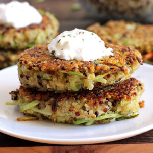 Broccoli and Quinoa Breakfast Patties - Made with broccoli, quinoa, carrots and flax seeds, a healthy addition to your morning routine. But don't stop there, you can even use these to make loaded veggie burgers! NeuroticMommy.com #vegan #healthy