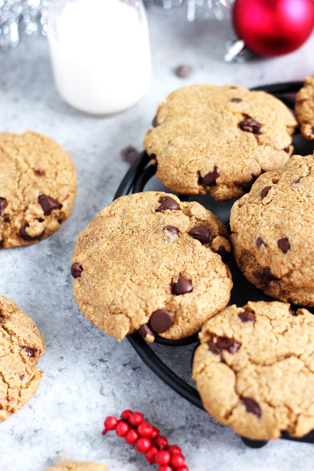 The Best Vegan Chocolate Chip Cookies - Chocolate Chips are a true classic and a must have around the holidays. Nix the eggs and butter for healthier, better ingredients and indulge in the chewiest, softest cookies ever! NeuroticMommy.com #vegan #cookies #christmas