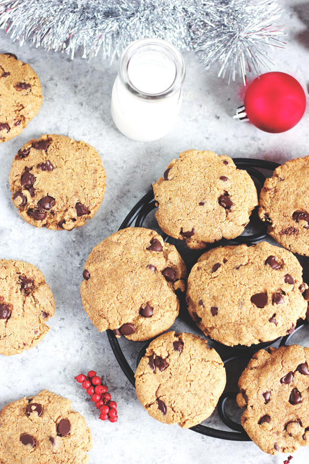 The Best Vegan Chocolate Chip Cookies - Chocolate Chips are a true classic and a must have around the holidays. Nix the eggs and butter for healthier, better ingredients and indulge in the chewiest, softest cookies ever! NeuroticMommy.com #vegan #cookies #christmas