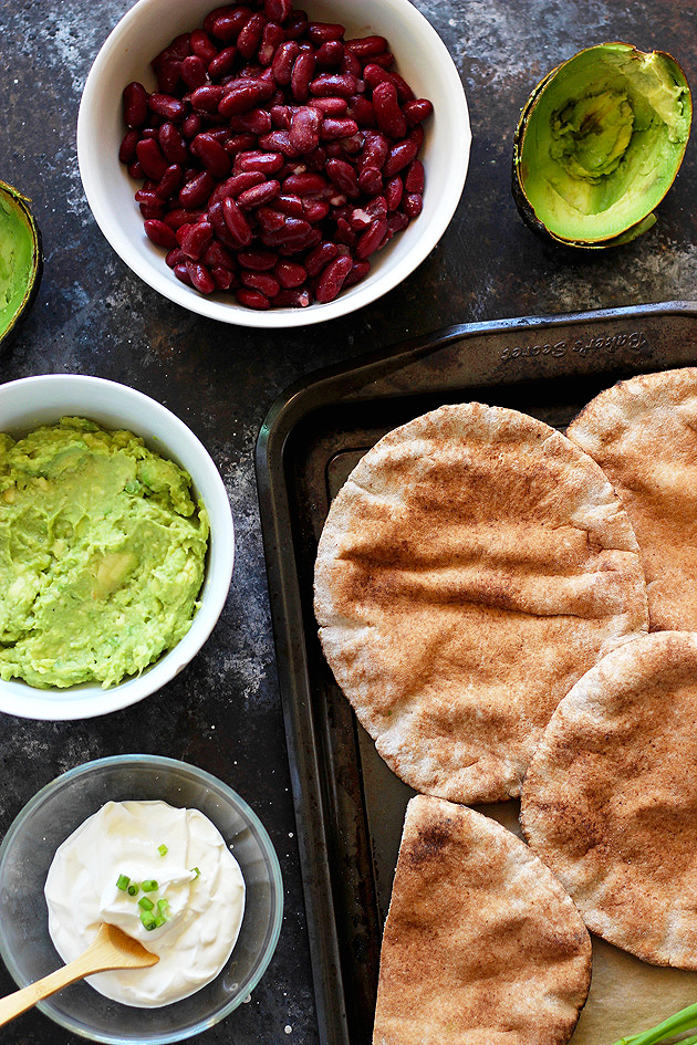 Toasted Avocado and Bean Pitas are a great healthy lunch to grab and go! This easy to make meal is done in minutes. Crispy warm pitas are delish. NeuroticMommy.com #vegan #healthy