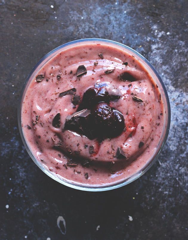 Cherry Garcia Soft Serve Ice Cream - You don't want to miss out on this refreshingly guilt free, super delicious treat, that is so super easy to make! NeuroticMommy.com #vegan #raw #healthy