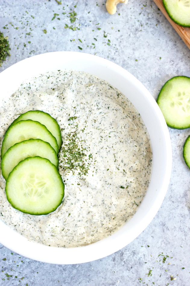 Super Easy Vegan Tzatziki Sauce - This healthy vegan and gluten free sauce is an ample dip for any occasion. Tastes just like the real thing but even better! NeuroticMommy.com #vegan #healthy
