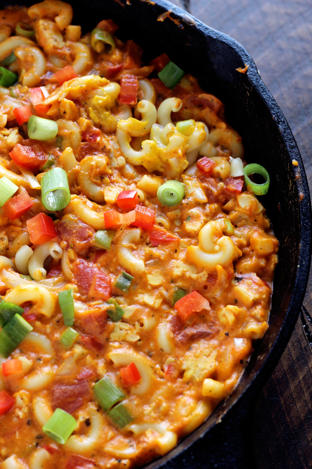 One Skillet Vegan Hamburger Helper - Using a homemade vegan cheese sauce and tempeh, giving this meal the healthy twist it deserves. Ultra cheesy, kid and adult approved. NeuroticMommy.com #vegan #healthy