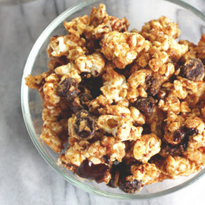 Back To School Popcorn Bark - A quick, simple, wholesome snack for the whole family to enjoy! NeuroticMommy.com #vegan #backtoschool #snacks