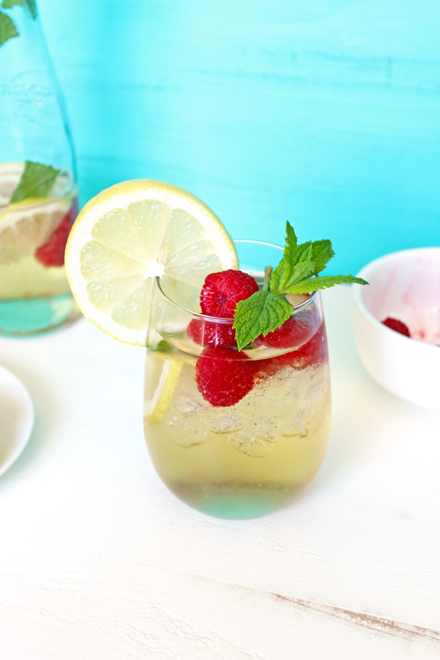 Raspberry Lemonade Spritzer - Refreshing and cool; a simple no-frills classic meant for moms or parents. It's 5o'clock somewhere! NeuroticMommy.com #momlife #vegan 