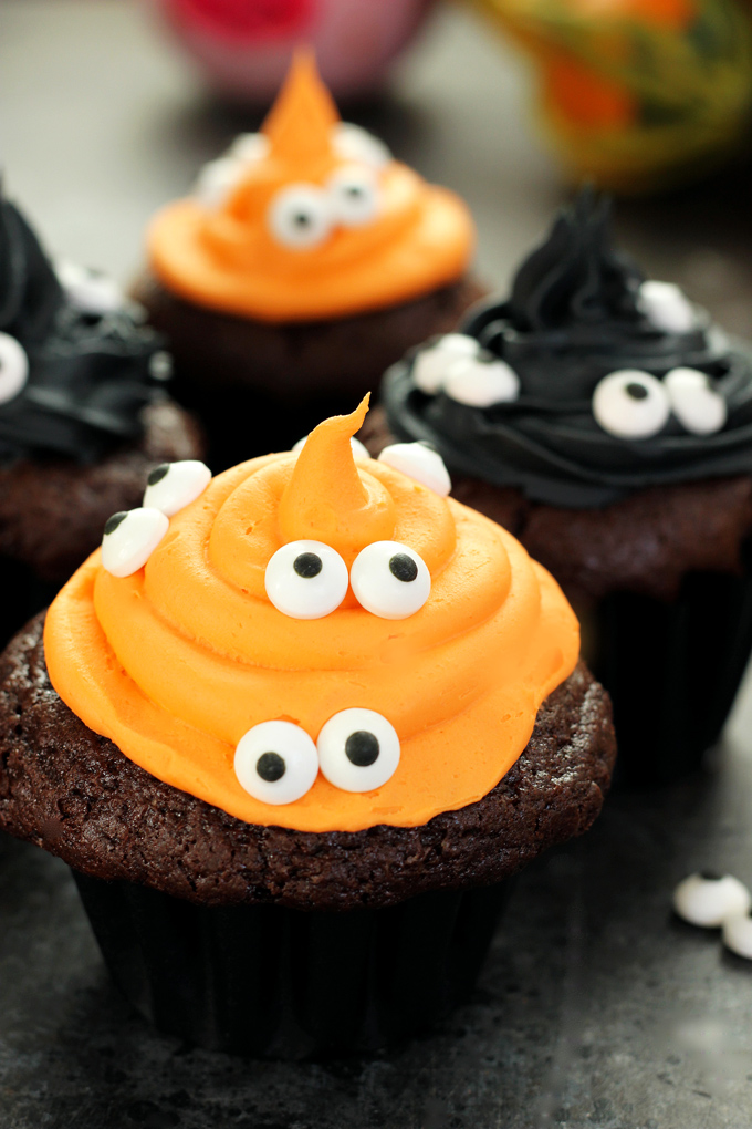 Halloween Monster Witch Cupcakes - This is the perfect treat to make for Halloween especially if you don't have much time. They're moist, chocolatey, and spooky. Perfect for the days festivities! NeuroticMommy.com #vegan #halloween