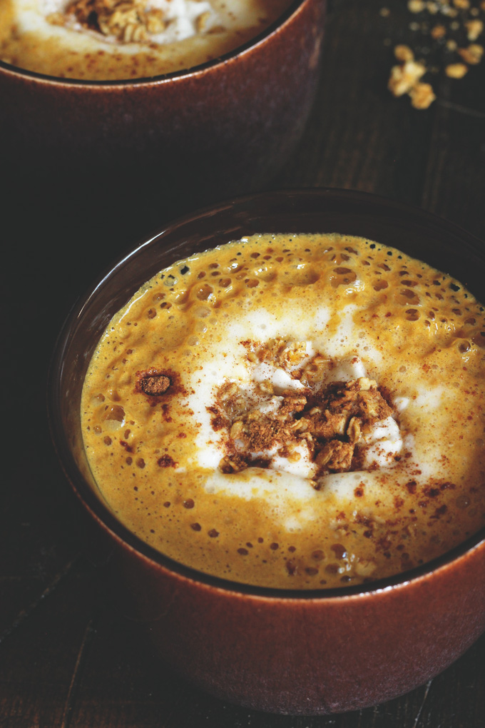 Hot Pumpkin Pie in a Mug - Cozy delicious pumpkin pie in your favorite mug. Topped with coconut whipped cream, it's sure to keep you warm and all pumpkin pie sweet this season. NeuroticMommy.com #vegan #pumpkinpie 