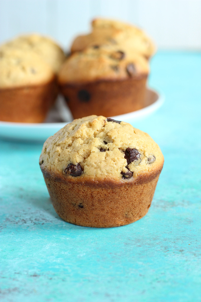 Jumbo Bakery Style Chocolate Chip Muffins - NeuroticMommy