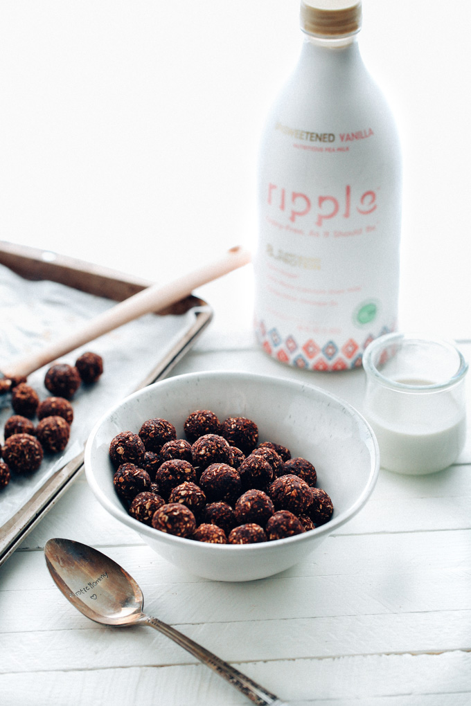 Homemade Vegan Cocoa Puffs - 4 ingredient chocolatey cereal that's naturally sweetened and perfect for breakfast! You can even enjoy these as a dry snack. NeuroticMommy.com #vegan #cereal #cocoapuffs