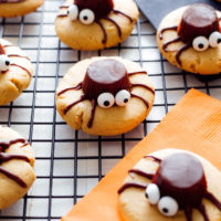 Spooky Spider Cookies - These peanut butter gems drizzled in sweet dark chocolate are chewy and full of deliciousness in every bite! Vegan NeuroticMommy.com