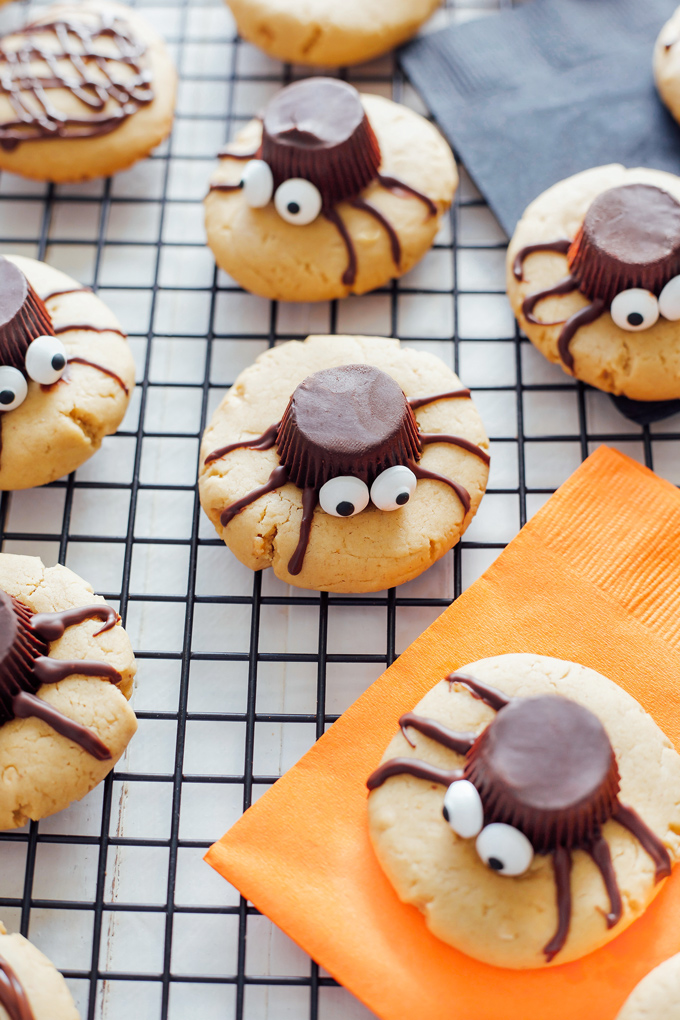 Spooky Spider Cookies - These vegan peanut butter gems are drizzled in sweet dark chocolate are chewy and full of deliciousness in every bite! The perfect tasty little snack for Halloween and super spooky! NeuroticMommy.com #vegancookies #halloween #vegansnacks