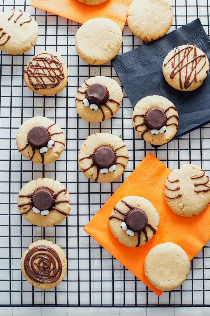 Spooky Spider Cookies - These vegan peanut butter gems are drizzled in sweet dark chocolate are chewy and full of deliciousness in every bite! The perfect tasty little snack for Halloween and super spooky! NeuroticMommy.com #vegancookies #halloween #vegansnacks