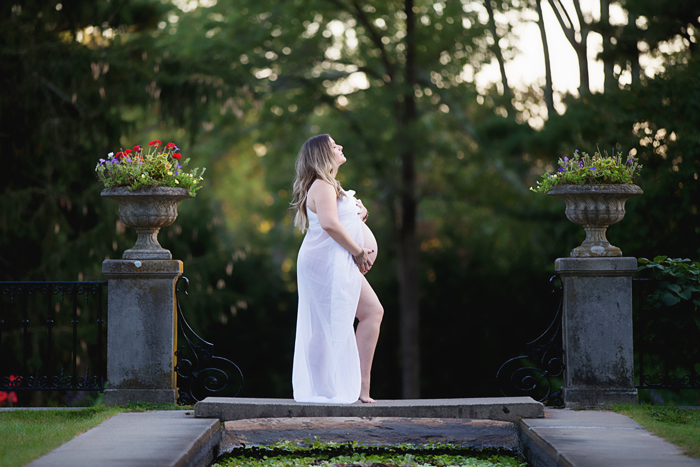 My Maternity Shoot and Body Image While Pregnant - Jennifer speaks up about weight gain, stress, and the worry that goes into pregnancy and how she finds that mind, body, and spirit balance. NeuroticMommy.com #maternityshoot #maternity #motherhood #pregnancy