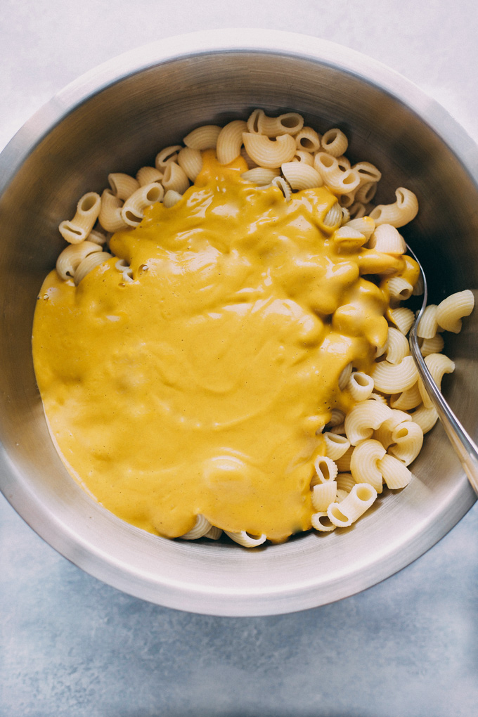 Sweet Potato Mac & Cheese - This will be your new favorite vegan cheese dish. It's healthy, nut free, super smooth, creamy and delicious. NeuroticMommy.com #vegan #sweetpotato 