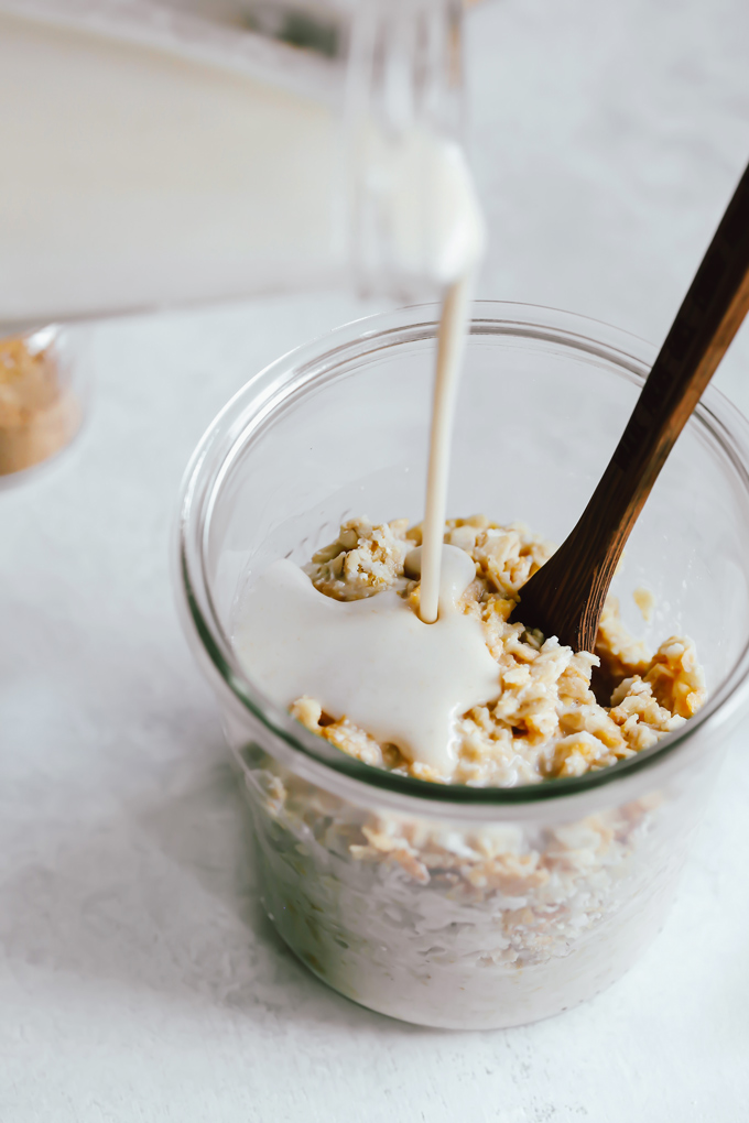 How to Make Oat Milk - A super quick and easy way to make your own homemade Oat Milk! Enjoy this creamy sweet deliciousness in your morning coffee or ontop of some crunchy granola. NeuroticMommy.com #oatmilk #vegan