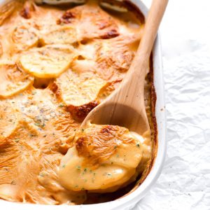 Creamy Vegan Potatoes Au Gratin - the perfect side dish to go with just about anything and you would never know it was vegan. The rich "cheesiness" is even better than the traditional. NeuroticMommy.com #vegan #potatoesaugratin