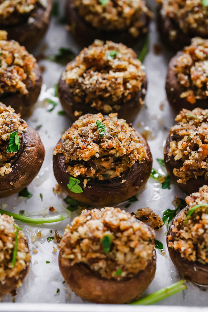 Classic Italian Vegan Stuffed Mushrooms - Filled with a stuffing full of flavor and spices and baked to perfection. These are a Thanksgiving must have. NeuroticMommy.com #vegan #thanksgiving