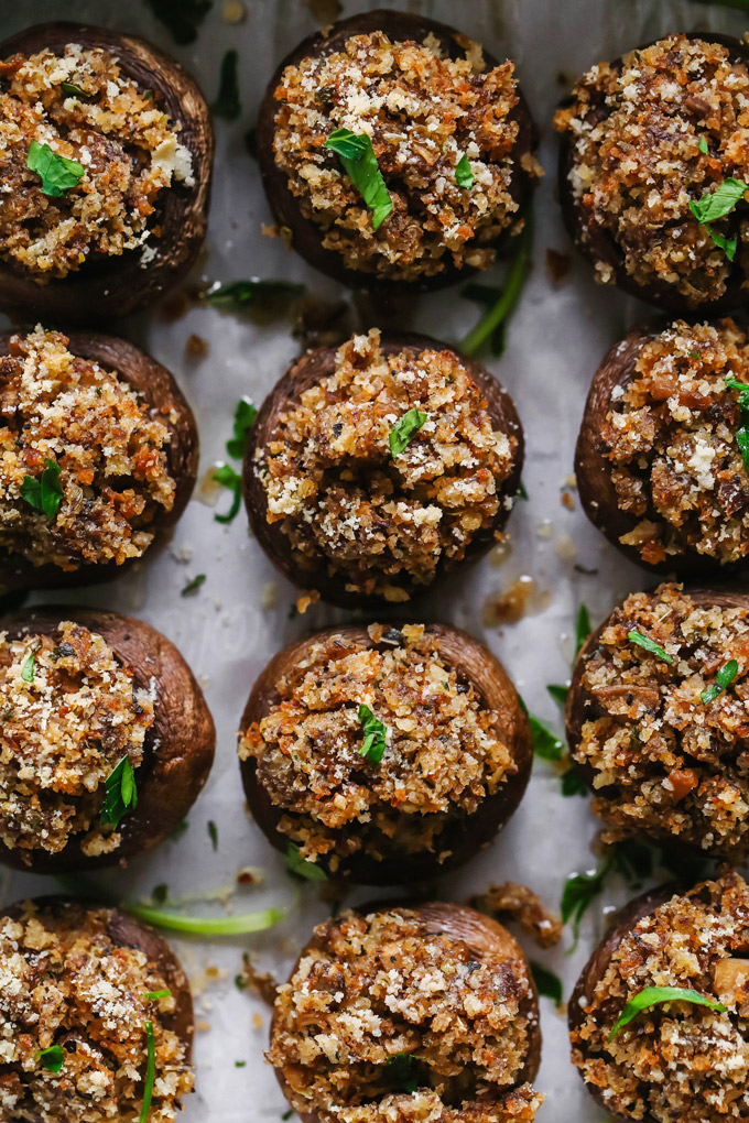 Classic Italian Vegan Stuffed Mushrooms - Filled with a stuffing full of flavor and spices and baked to perfection. These are a Thanksgiving must have. NeuroticMommy.com #vegan #thanksgiving