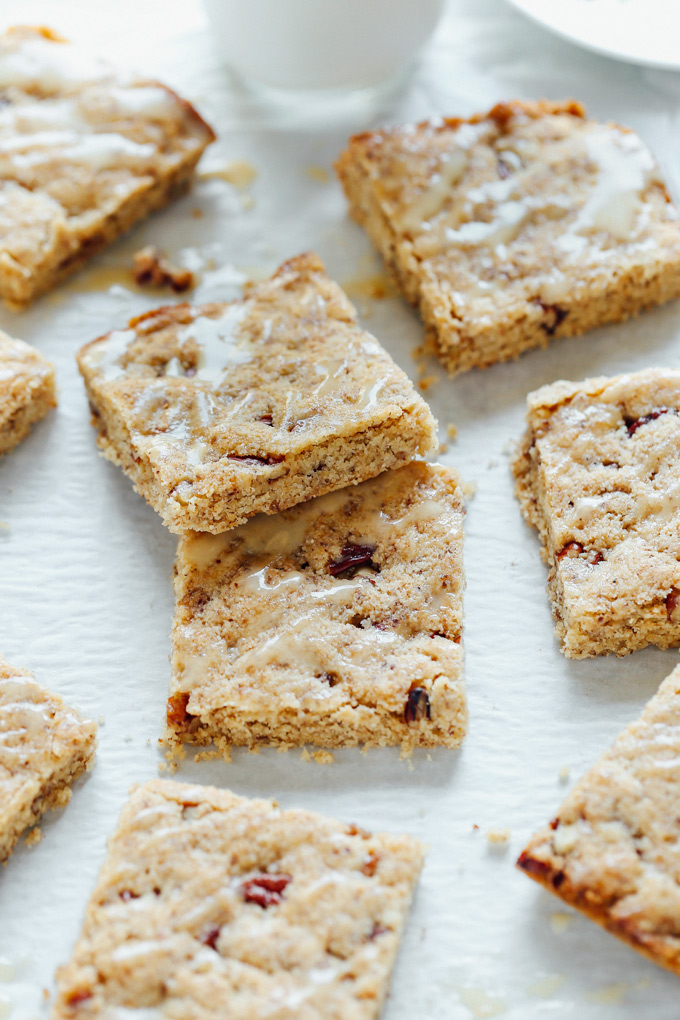 Vegan Keto Butter Rum Pecan Blondies for the win! These melt in your mouth blondies will not knock you out of ketosis and are the perfect sweet treat. NeuroticMommy.com #veganketo #keto