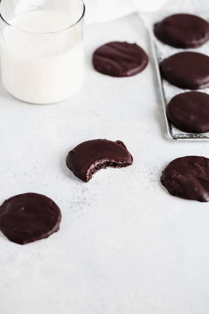 Vegan Keto Thin Mints - Draped in a chocolate minty coating you can enjoy the famous girl scout cookies everyone loves made vegan and keto friendly! NeuroticMommy.com