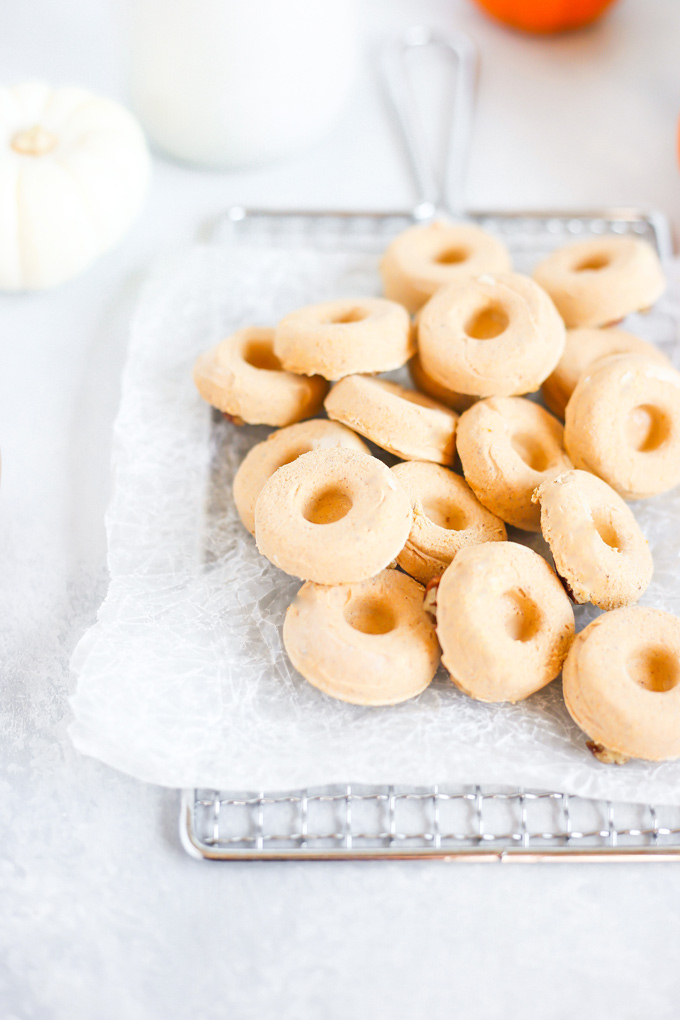 Vegan Pumpkin Cheesecake Doughnut Fat Bombs - Yum pumpkin doughnut creamy cheesecake goodness that will help you reach your fat goal & keep you in ketosis! And the perfect fall, holiday treat! NeuroticMommy.com #vegan #keto